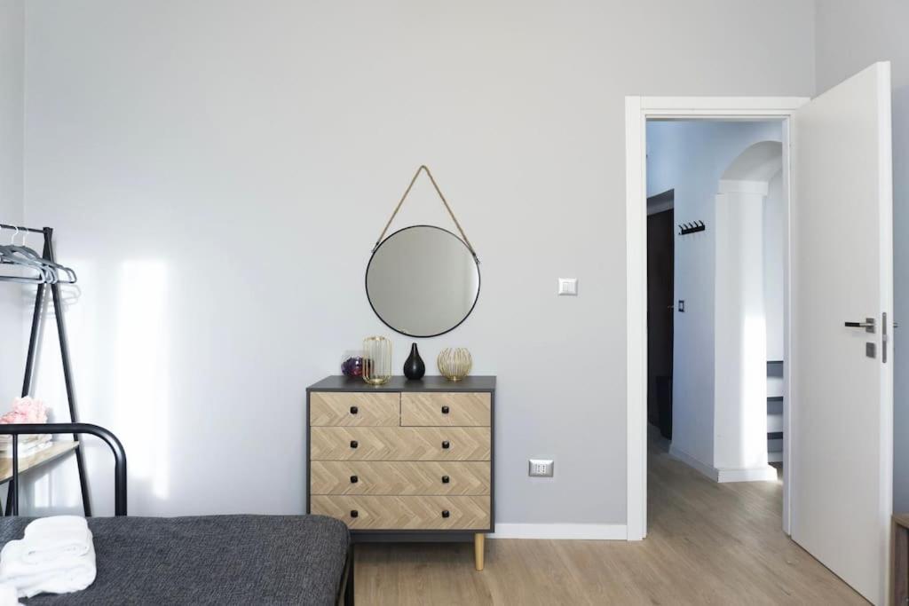 Sweet And Modern In Tor Pignattara Apartment Rom